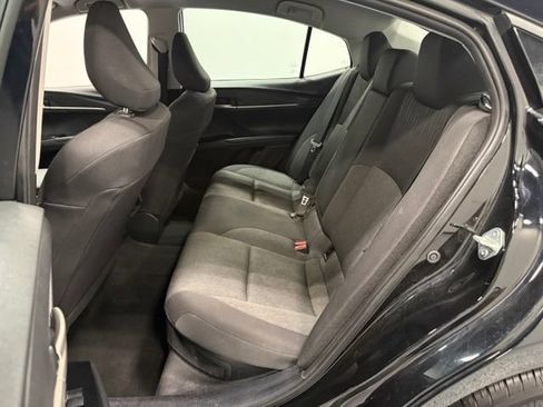 Used 2025 Toyota Camry LE FWD image 33