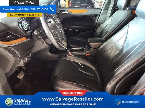 Used 2017 Lincoln MKC Reserve AWD/4WD image 9