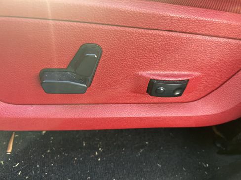 Used 2017 RAM 1500 Rebel w/ Luxury Group image 33