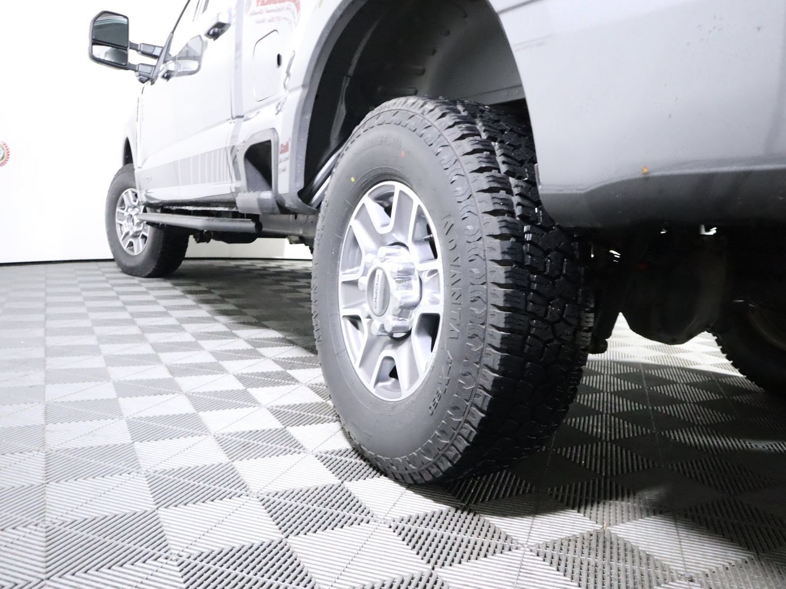 Used 2024 Ford F250 Lariat AWD/4WD image 11