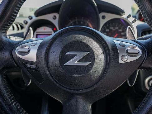 Used 2010 Nissan 370Z Coupe image 25