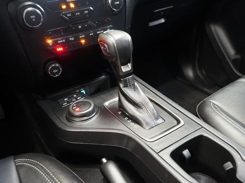 Used 2020 Ford Ranger Lariat w/ Equipment Group 501A Mid image 20