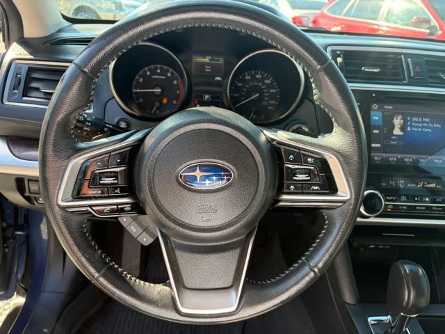 Used 2019 Subaru Outback 2.5i Limited w/ Popular Package #2 AWD/4WD image 14
