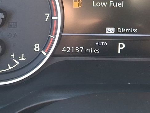 Used 2023 Nissan Rogue SV w/ SV Premium B Package image 21