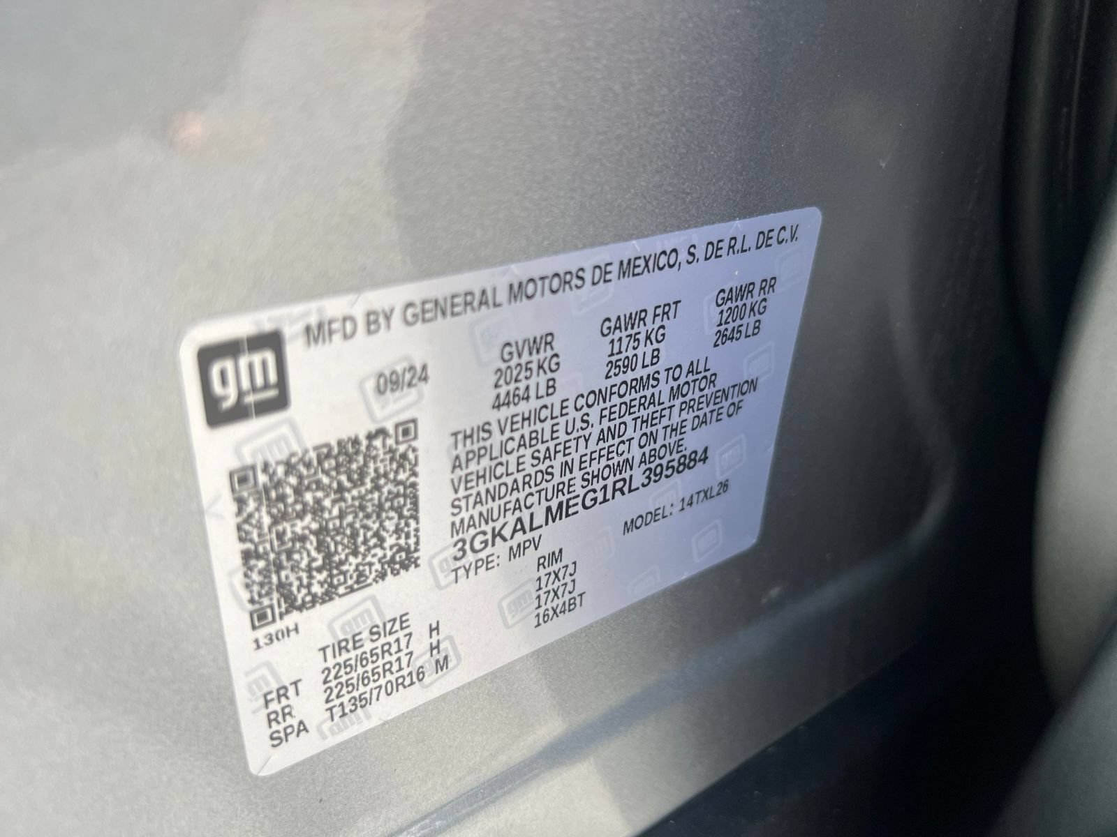 Used 2024 GMC Terrain SLE FWD image 22