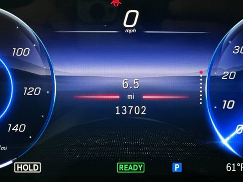 Certified 2024 Mercedes-Benz EQB 250+ image 34