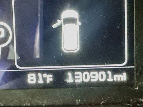 Used 2017 Kia Sedona EX FWD image 18
