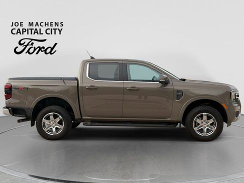 Used 2025 Ford Ranger Lariat w/ Chrome Accent Package AWD/4WD image 3