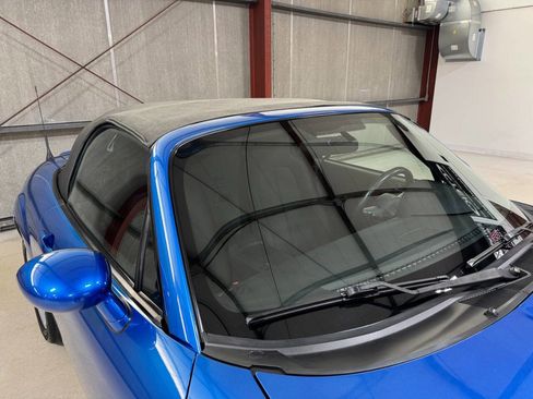Used 2006 MAZDA MX-5 Miata Touring RWD image 26
