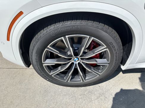 New 2026 BMW X5 xDrive50e w/ Executive Package AWD/4WD image 13