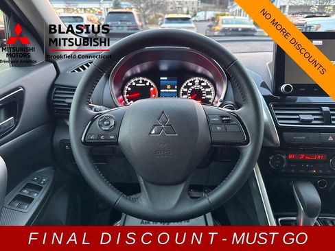 Used 2023 Mitsubishi Eclipse Cross SE image 30
