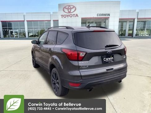 Used 2019 Ford Escape SE image 33