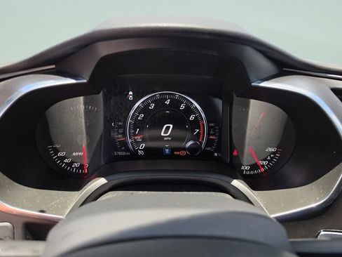 Used 2019 Chevrolet Corvette Stingray Coupe w/ 1LT RWD image 38