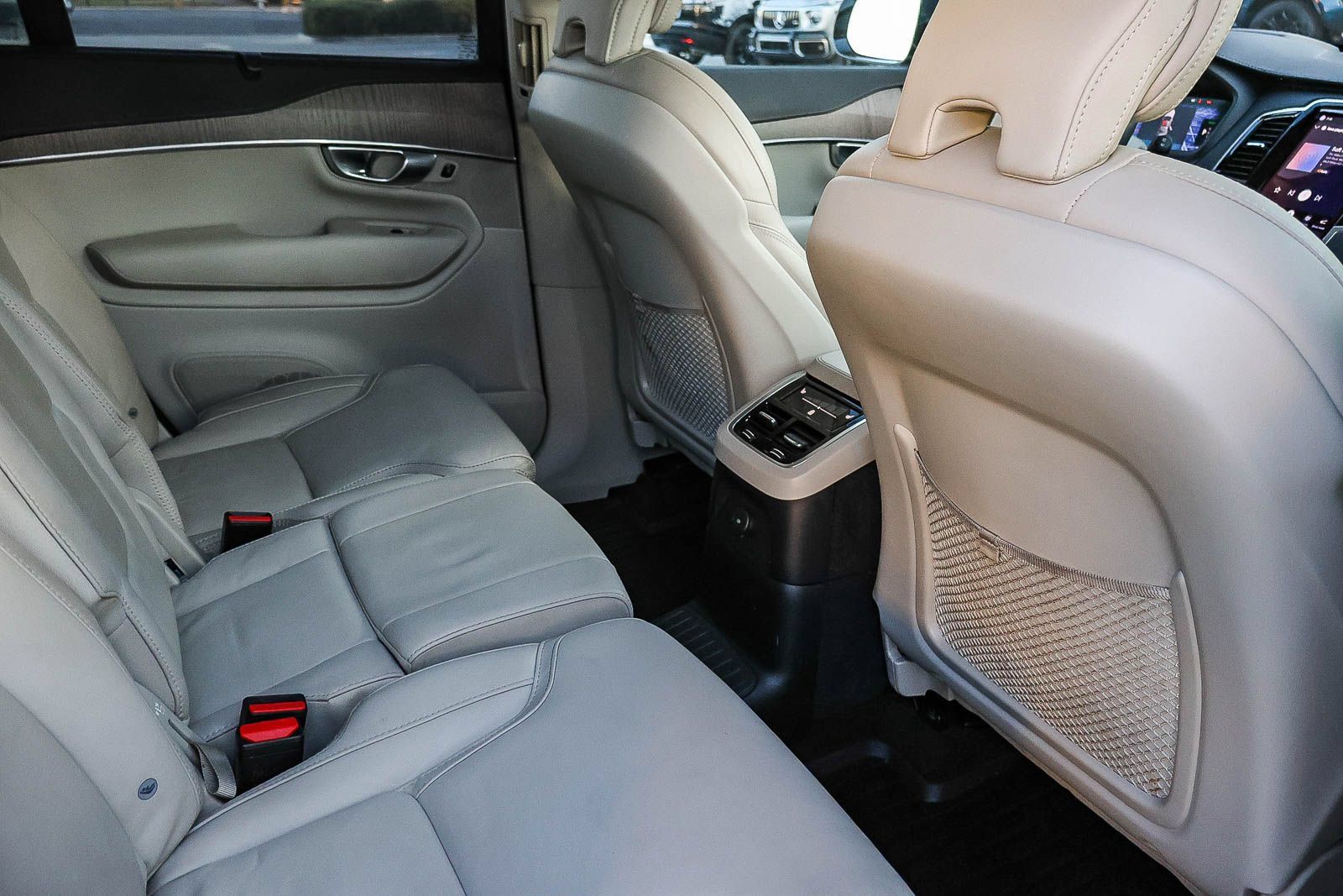Used 2023 Volvo XC90 T8 Ultimate w/ Protection Package Premier AWD/4WD image 20