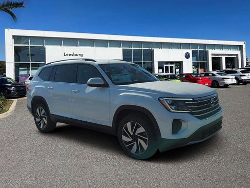 New 2026 Volkswagen Atlas SE image 1