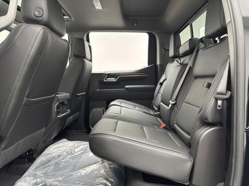 New 2026 GMC Sierra 1500 Denali w/ Denali Reserve Package AWD/4WD image 43