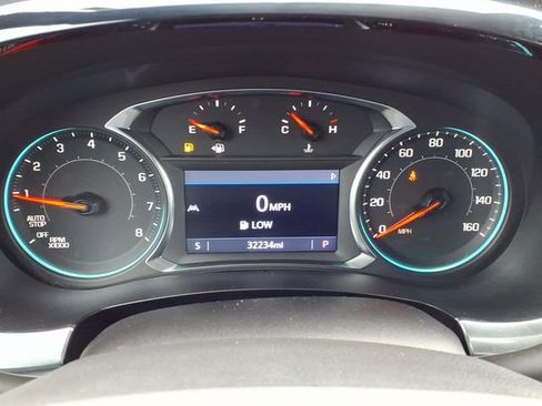 Used 2023 Chevrolet Traverse LT w/ LPO, Floor Liner Package image 28