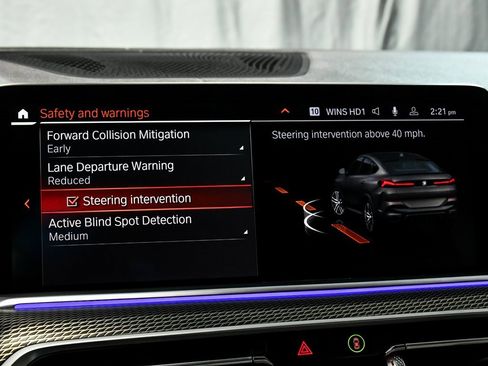 Used 2023 BMW X6 M50i w/ Executive Package image 33