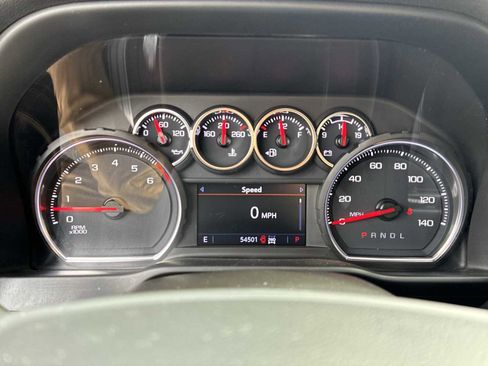 Used 2021 Chevrolet Silverado 1500 LT Trail Boss w/ Bed Protection Package image 11