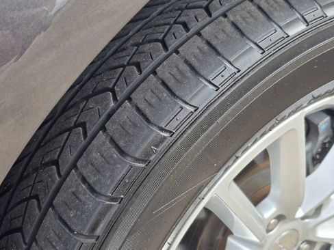 Used 2020 Dodge Grand Caravan SXT image 34