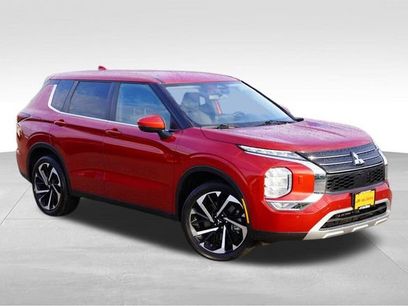 Used 2024 Mitsubishi Outlander SE