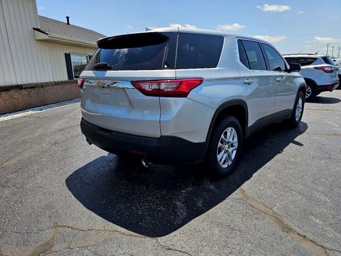 Used 2019 Chevrolet Traverse LS FWD image 29