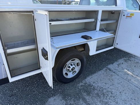 Used 2015 Chevrolet Silverado 2500 W/T image 15