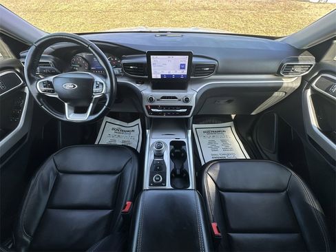 Used 2023 Ford Explorer XLT w/ Equipment Group 202A image 20