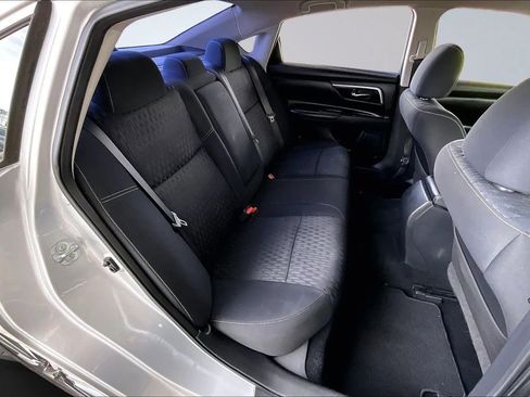 Used 2017 Nissan Altima 2.5 SV image 22
