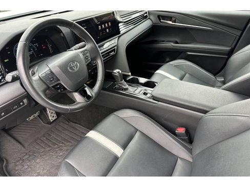 Certified 2025 Toyota Camry SE w/ Multimedia Upgrade Package FWD image 10