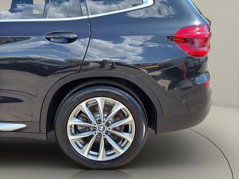Used 2019 BMW X3 xDrive30i w/ Premium Package image 25