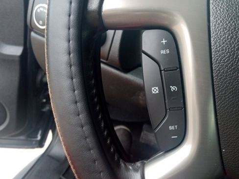 Used 2013 GMC Yukon SLE w/ Convenience Package image 14