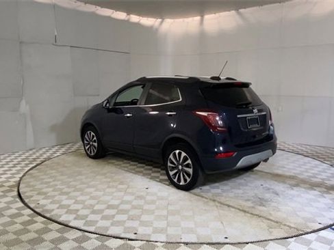 Used 2022 Buick Encore Preferred w/ Safety Package image 6