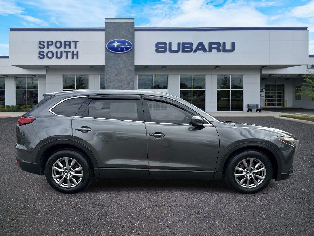 Used 2019 MAZDA CX-9 Touring FWD image 2