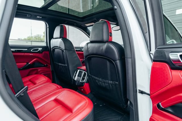 Used 2016 Porsche Cayenne S AWD/4WD image 62