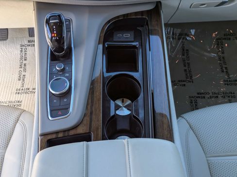 Certified 2023 Cadillac Escalade ESV Sport Platinum w/ LPO, ONYX Package AWD/4WD image 6