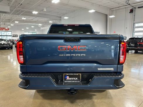 Used 2025 GMC Sierra 1500 Elevation image 7