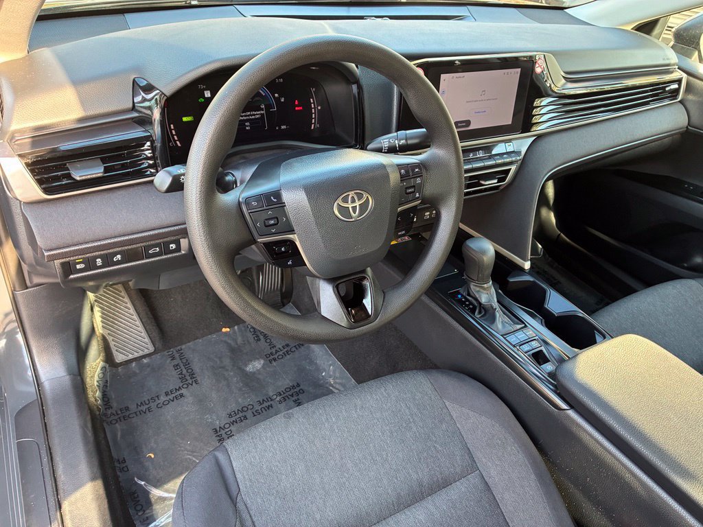 Used 2026 Toyota Camry LE FWD image 16