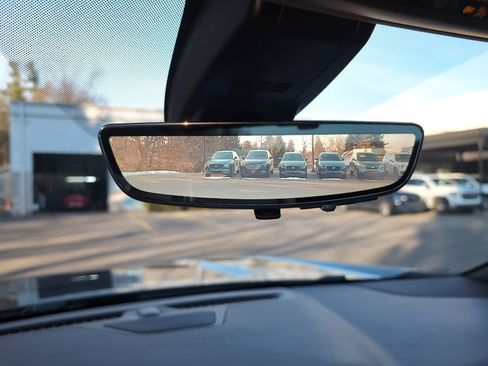 Used 2021 GMC Yukon Denali w/ Denali Ultimate Package image 36