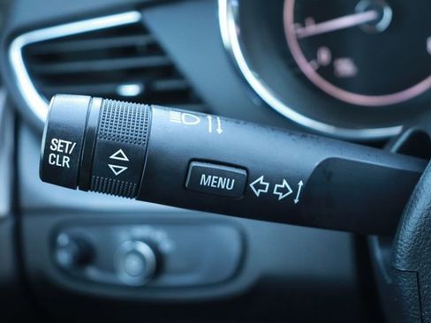 Used 2019 Buick Encore Preferred image 21