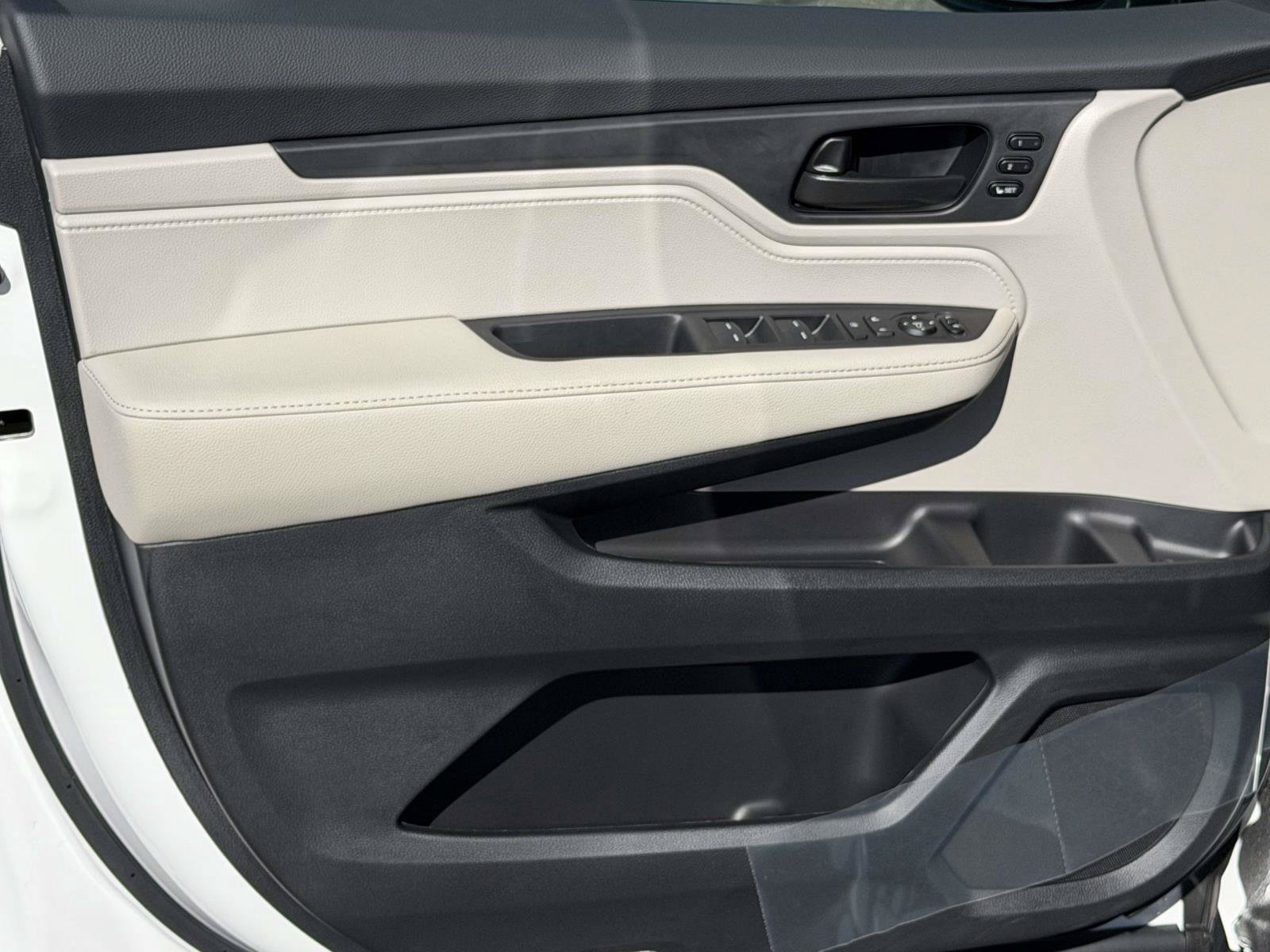 New 2027 Honda Odyssey Elite image 6