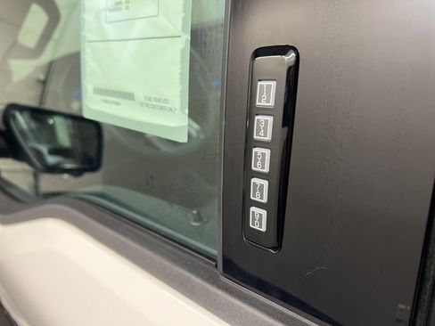 New 2026 Ford F150 Lariat w/ Equipment Group 502A High image 35