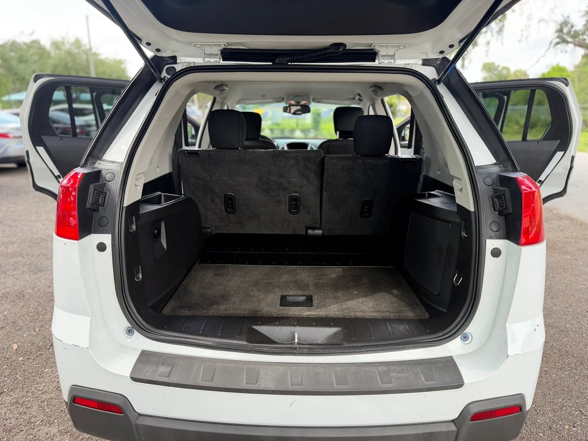 Used 2012 GMC Terrain SLE w/ Convenience Package FWD image 10