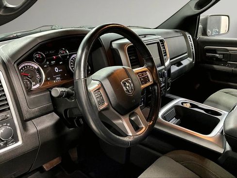 Used 2022 RAM 1500 Classic Warlock w/ Electronics Group AWD/4WD image 18