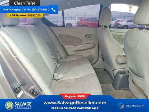 Used 2015 Nissan Versa SV FWD image 13
