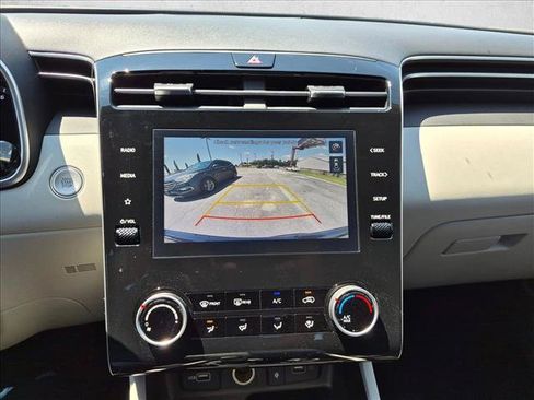 Certified 2023 Hyundai Tucson SEL FWD image 12