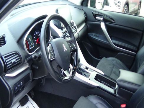 Used 2024 Mitsubishi Eclipse Cross SE AWD/4WD image 16