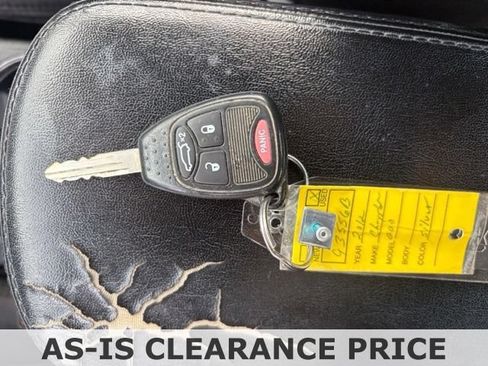 Used 2012 Chrysler 200 LX FWD image 19