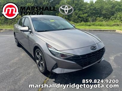 Used 2023 Hyundai Elantra SEL w/ Convenience Package