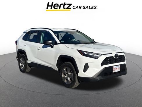 Used 2025 Toyota RAV4 LE image 1